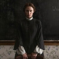 Maika Monroe Turns Menacing in Gory Victorian Psycho Teaser