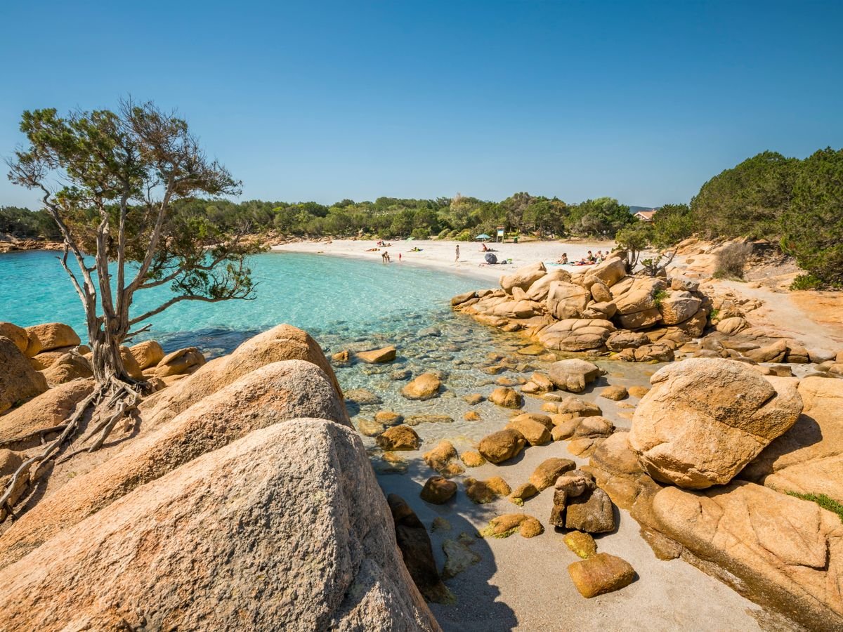 Europe's 'Caribbean' Boasts 23C Spring, £35 UK Flights