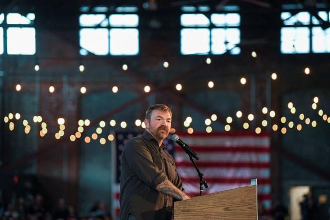 Platner Sexting Scandal Threatens Democrats' Midterm Hopes