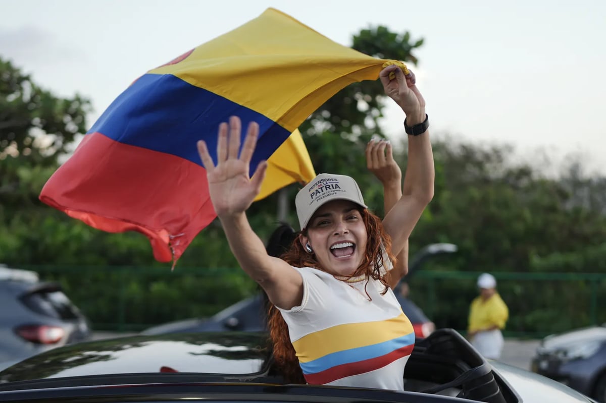 Wealthy Colombians Turn To Florida As Election Risks Rise