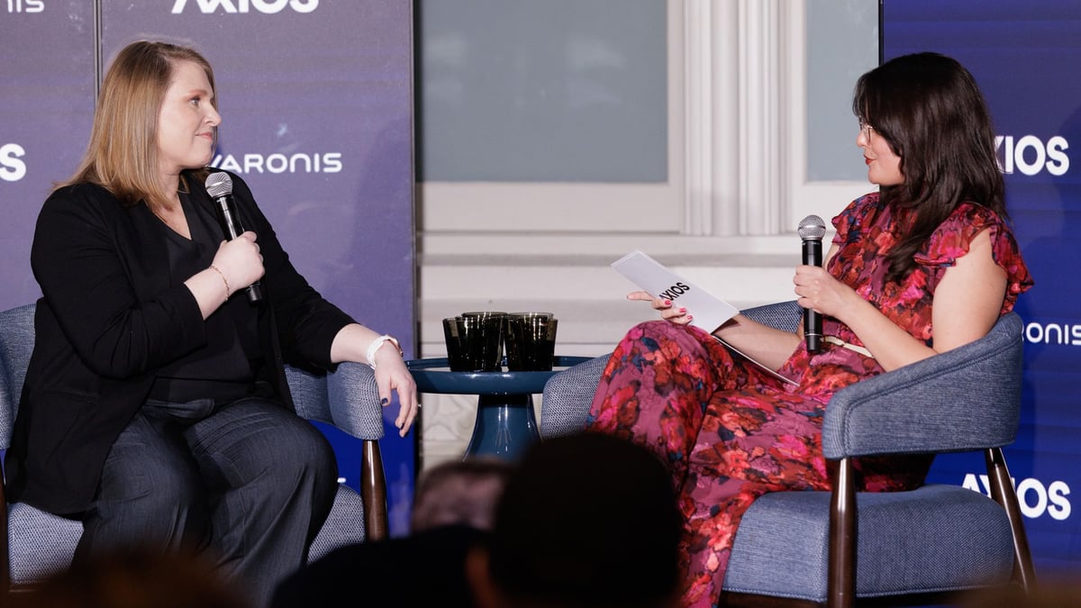 Ex-FBI Official Backs Cyber Crime Focus