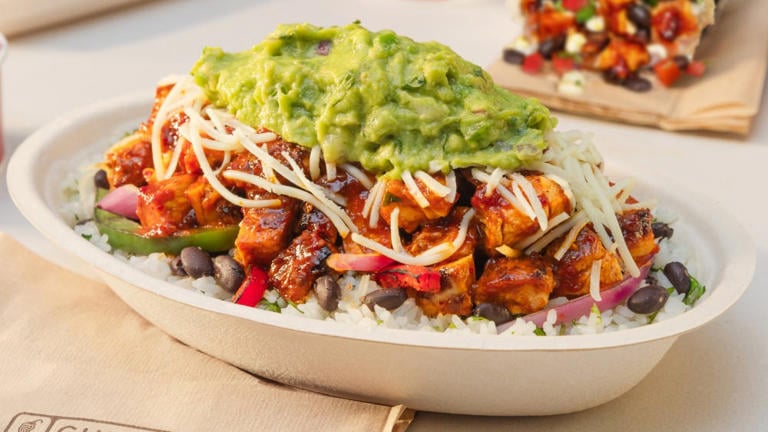 Chipotle Revives Honey Chicken - Date Revealed