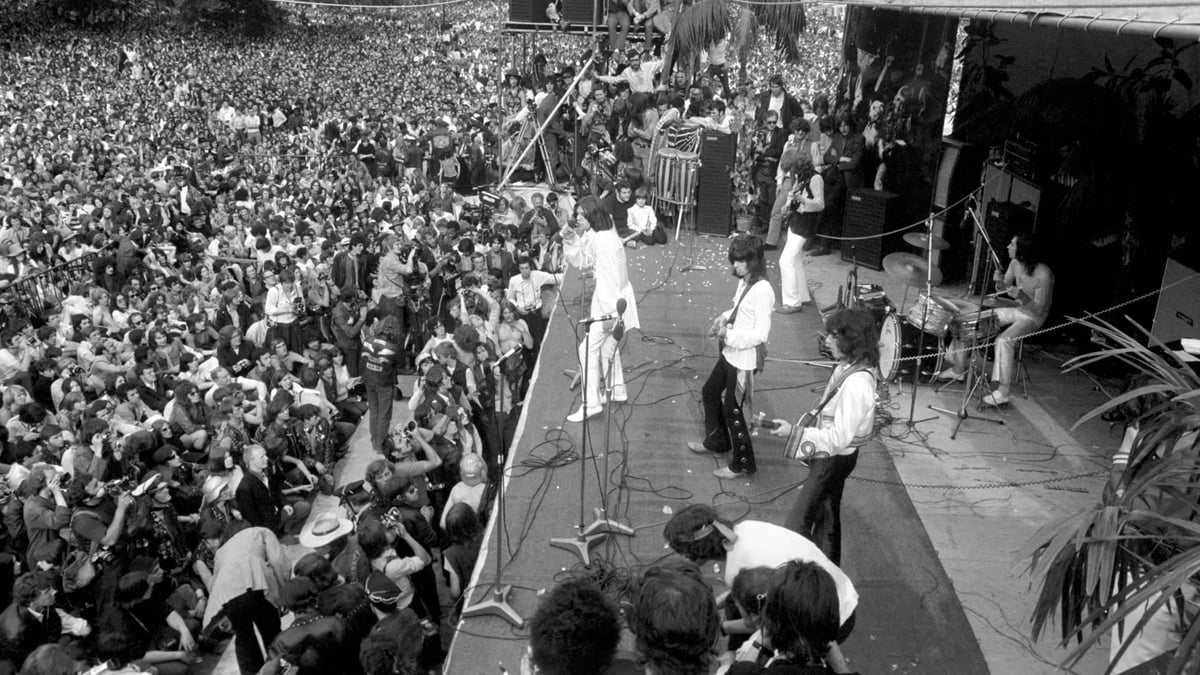 Legendary Guitarist's First Concert Was 57 Years Ago