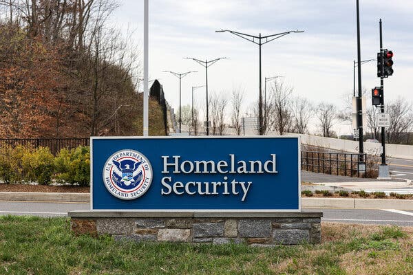 DHS Says Most Immigrants Can Get Green Cards Without Leaving U.S.