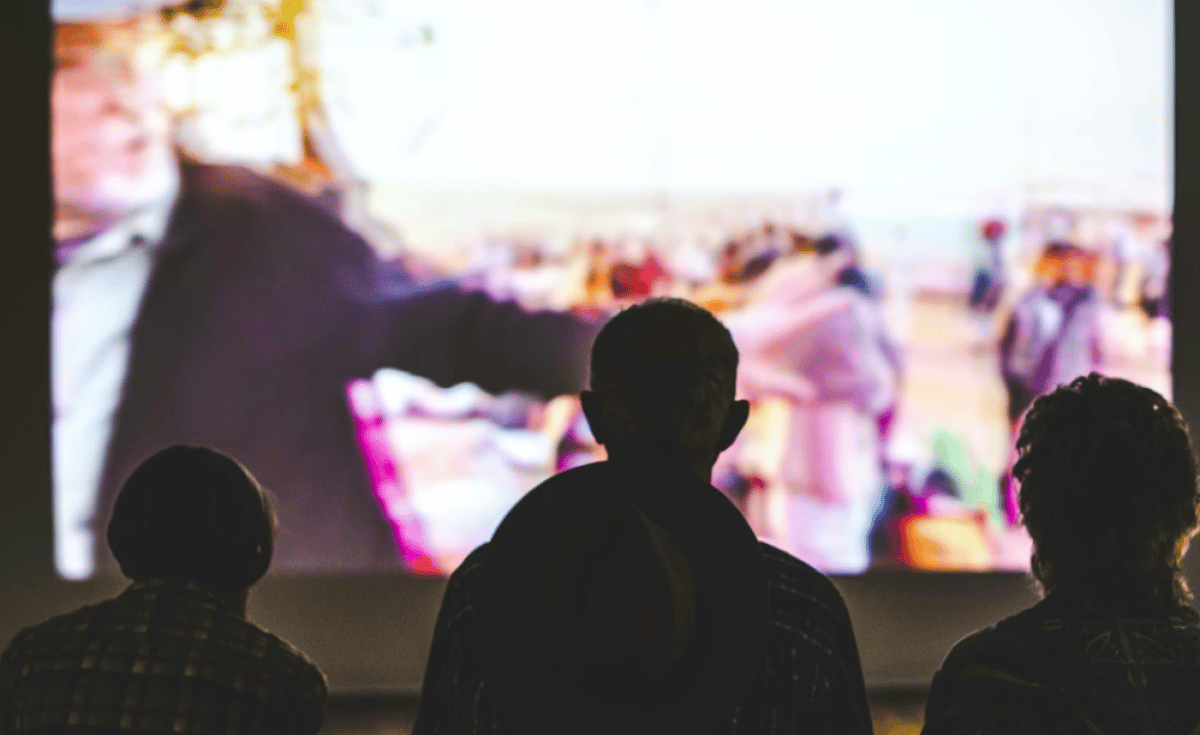 Screens - On the Verge: Streaming News and Previews