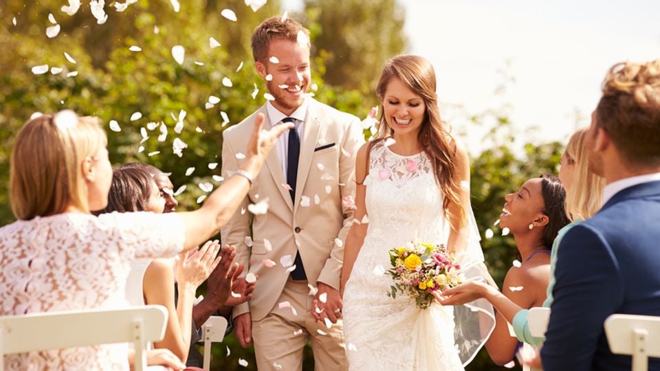 The Best Age to Get Married, According to New Research