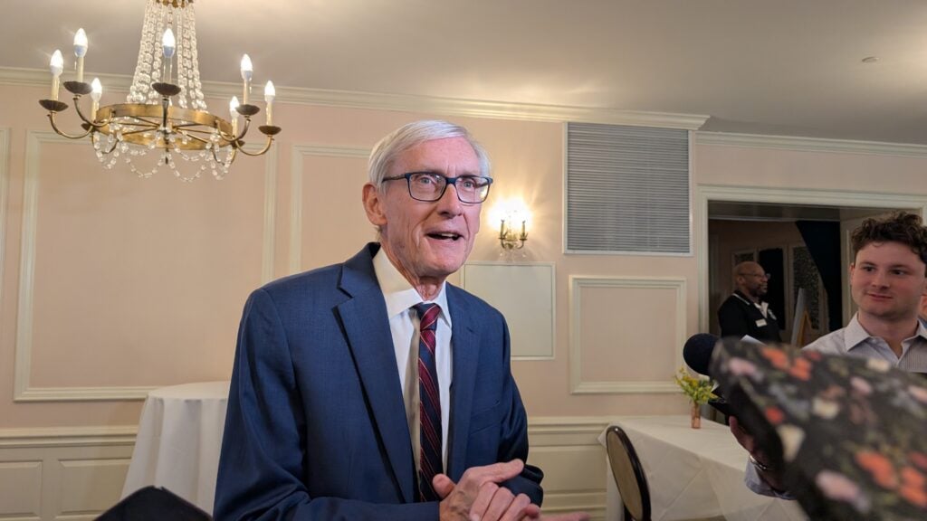 Evers Vetoes GOP Overtime, Tips Tax Cut Bill