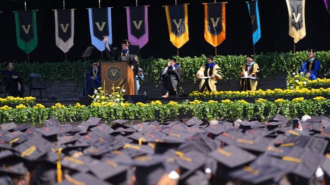 USA Today Says Commencement Should Stay Out Of Politics