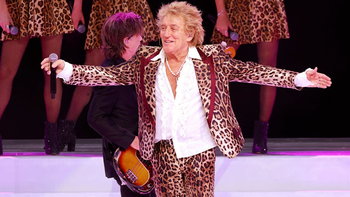 Where to Watch Forever Young: A Grammy Salute to Rod Stewart Live