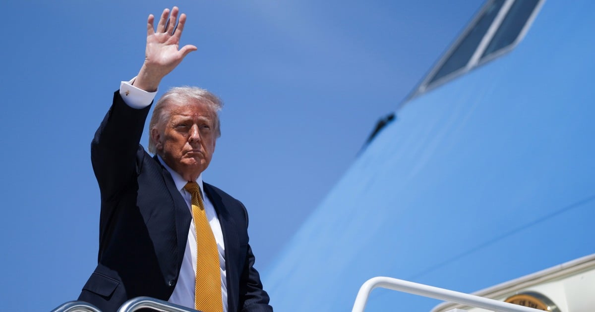 Trump Holds Summit With Xi on US-China Ties