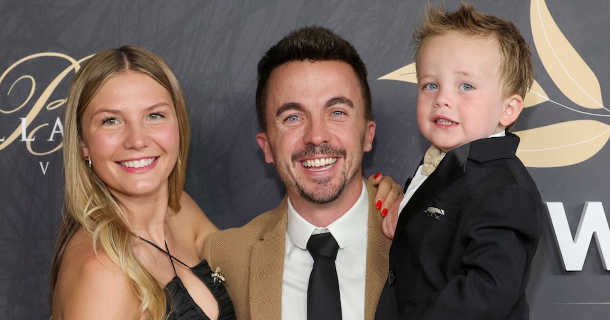 Frankie Muniz Files for Divorce