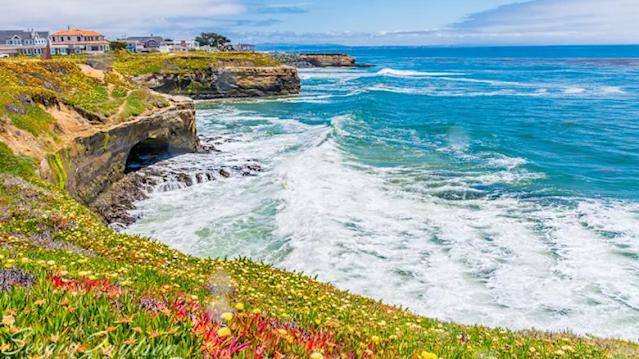 Santa Cruz Overlooked Park Near Natural Bridges