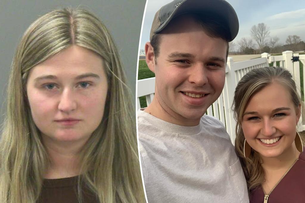 Duggar Kin Urges Kendra to Divorce Joseph Post-Arrest