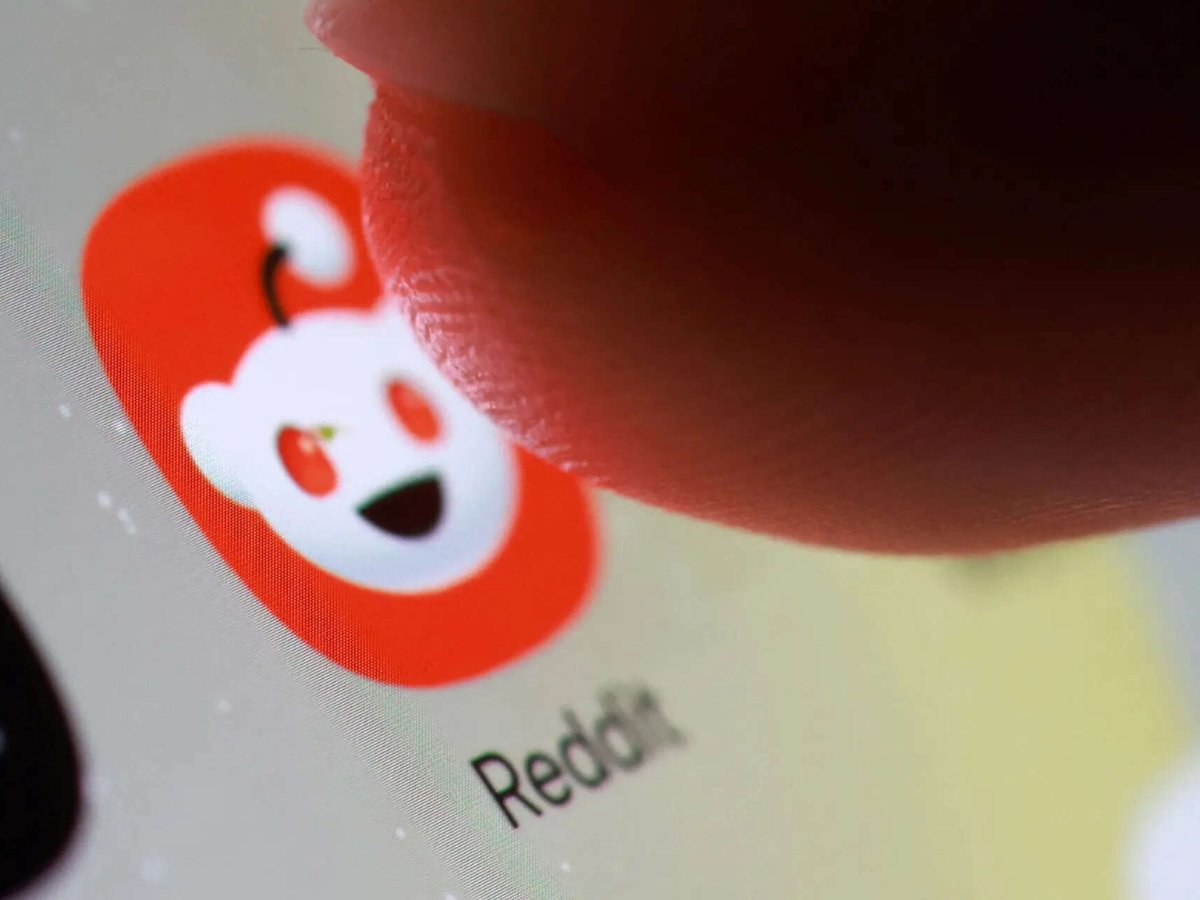 Reddit Outage Leaves Users With Blank Feeds
