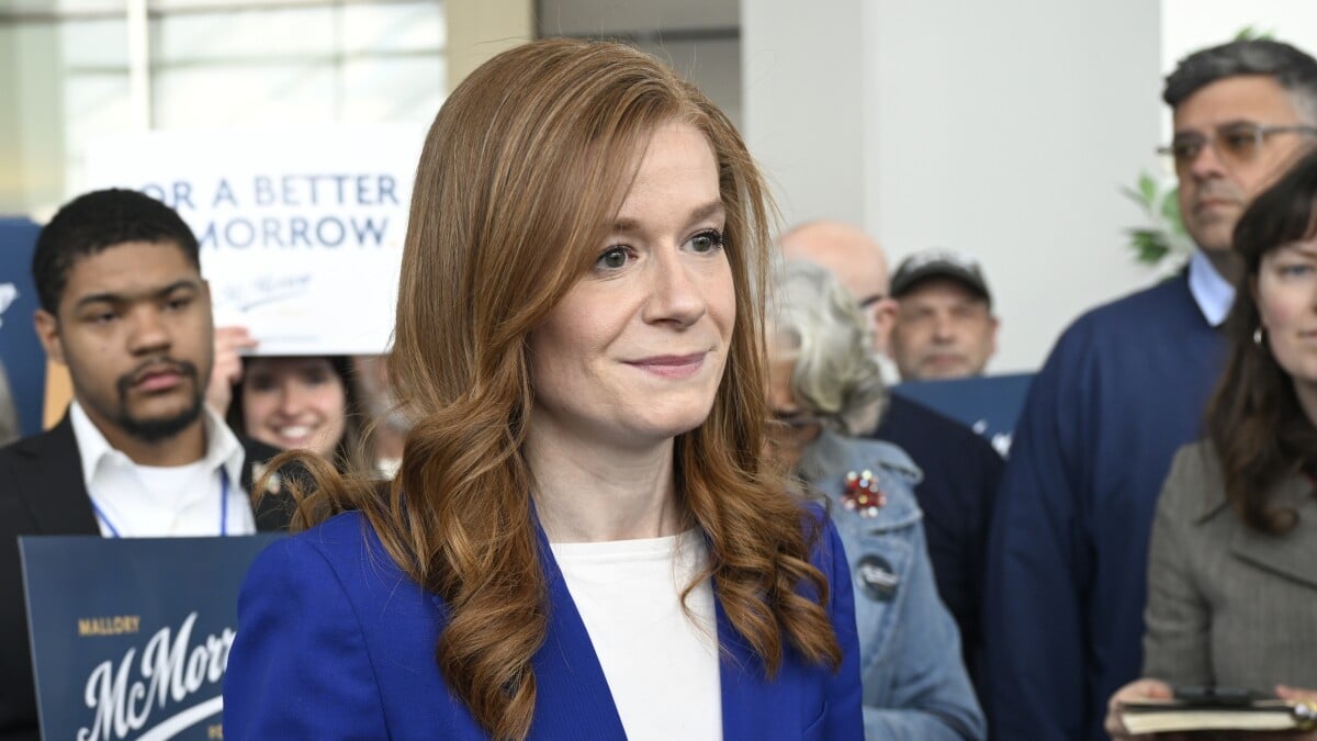 Michigan Democrat McMorrow Exits Senate Race, Scrambles Pivotal Contest