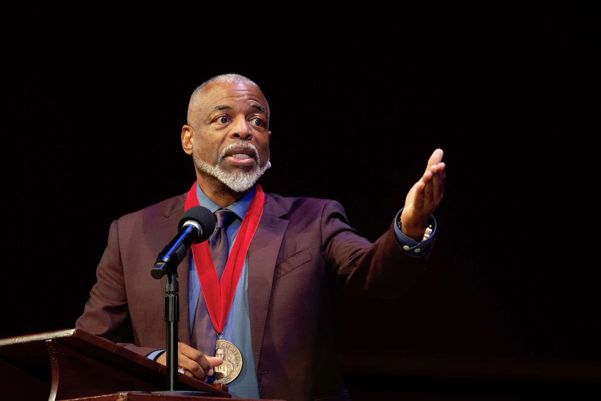 LeVar Burton Makes Max Donation To Juliana Stratton Senate Bid