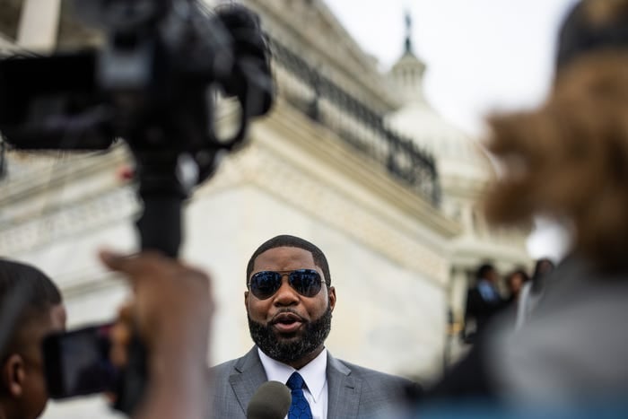 Some Republicans Eye Capitol Hill Exit As Midterms Near