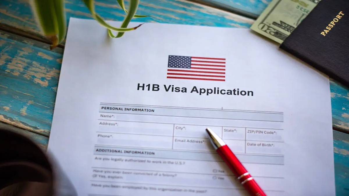 Can Trump Bring Back The $100,000 H-1B Fee?