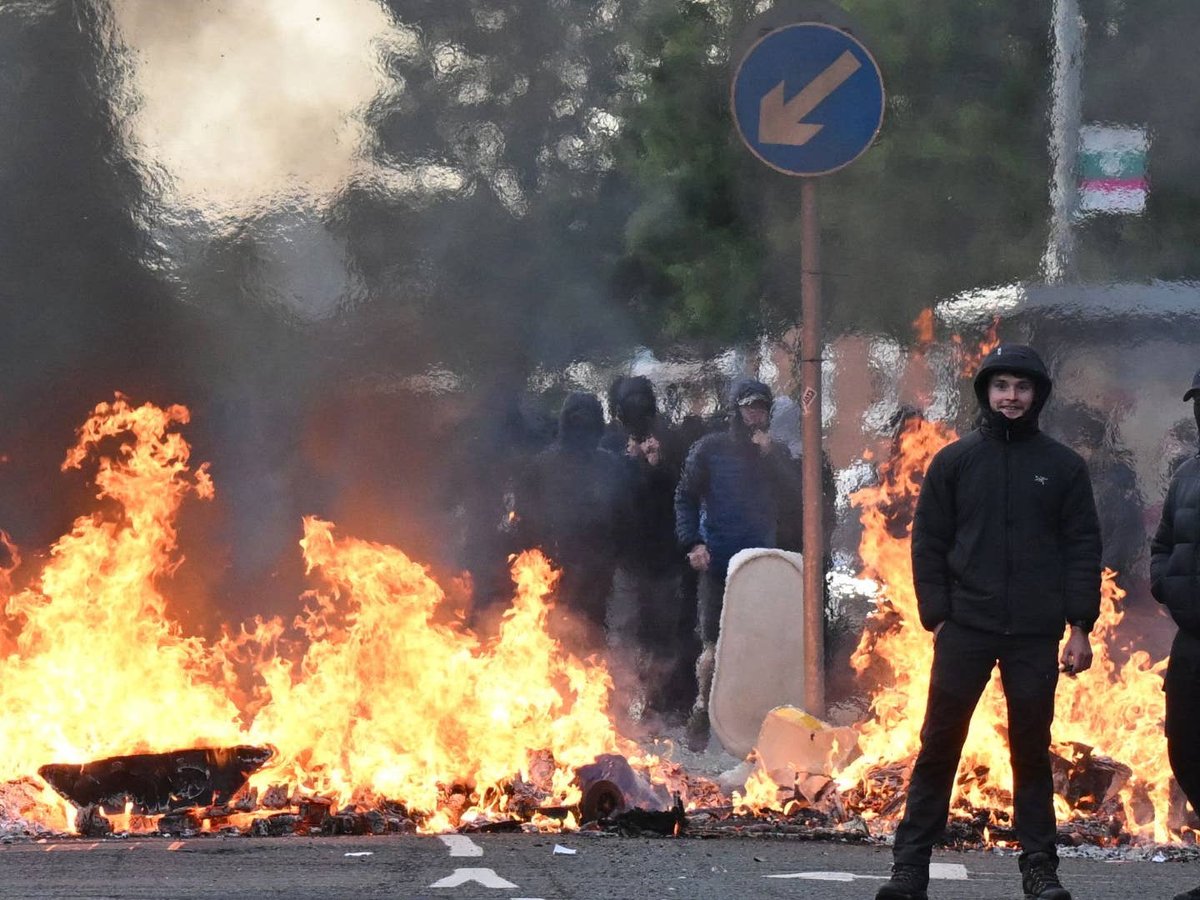 Belfast Riots Force Travel Agency To Shut All Locations
