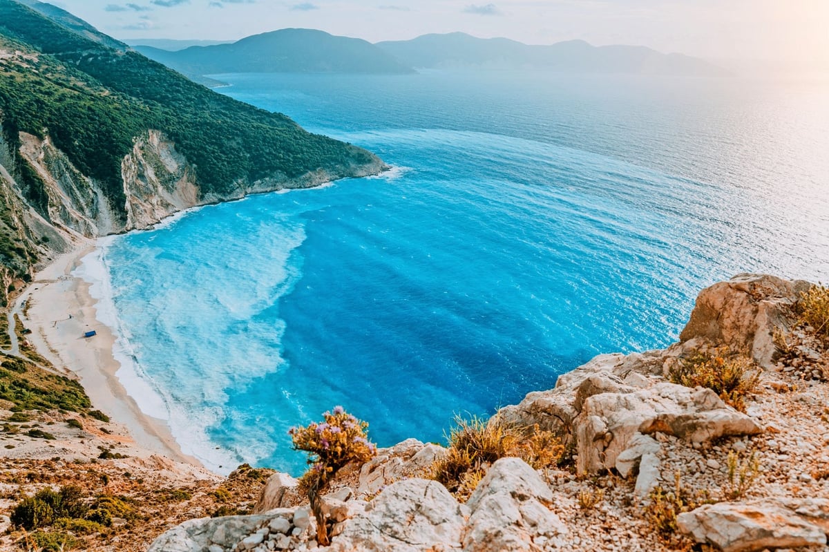 Alternative Greek Islands Save Over £1,000