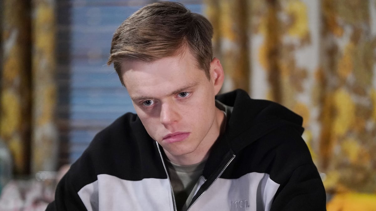 EastEnders Reveals Oscar’s Romance Future In New iPlayer Drop