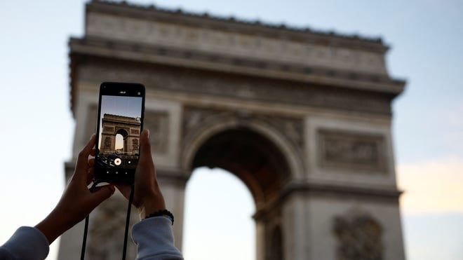 Paris Locals Reveal What Tourists Should Skip