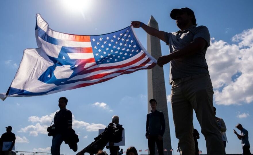 Dem Support for Israel Plummets in Primaries