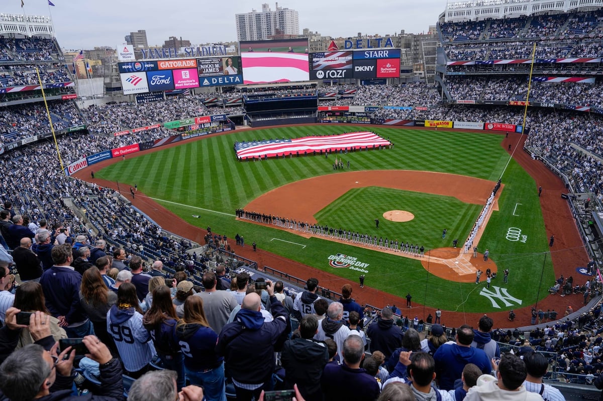 Yankees Sell Out Hot New Stadium Food Item