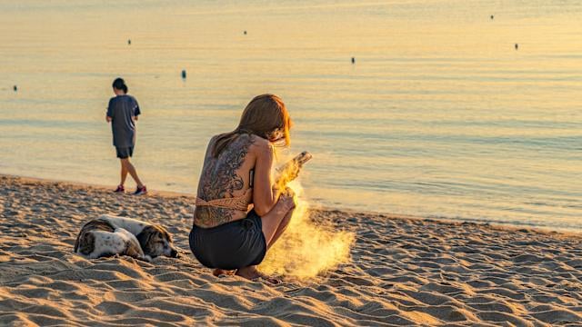 Tourist Fined $1,200 for Device in Vacation Spot