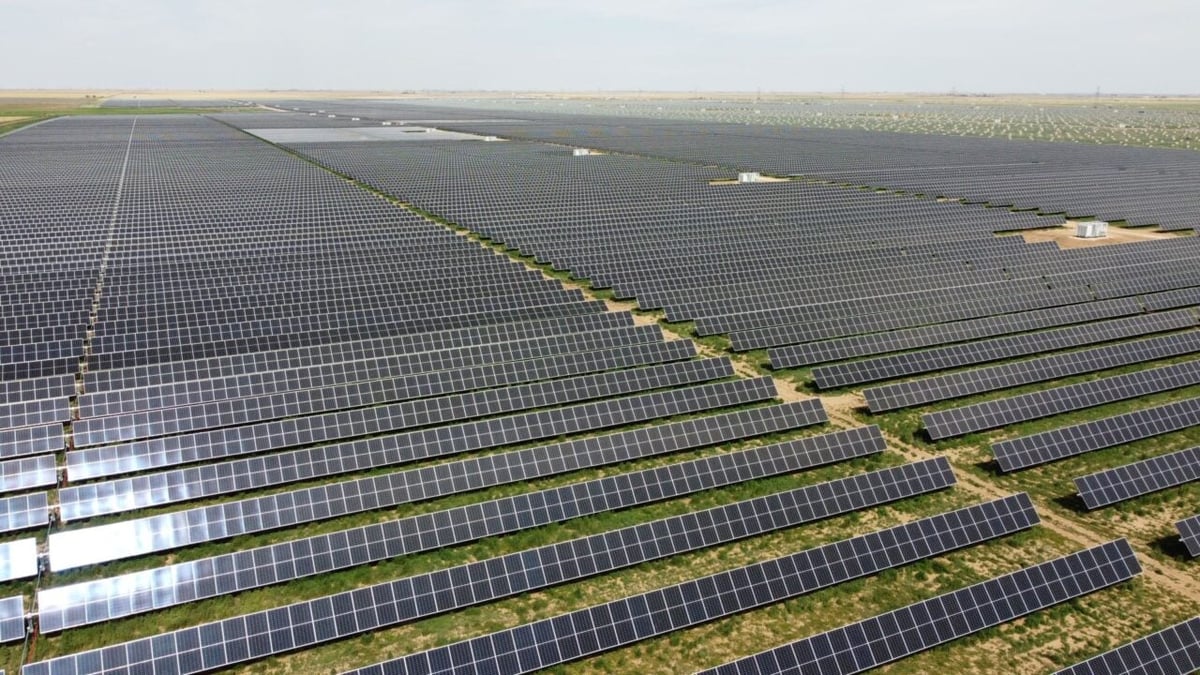 US Solar And Storage Keep Winning Despite Political Pushback