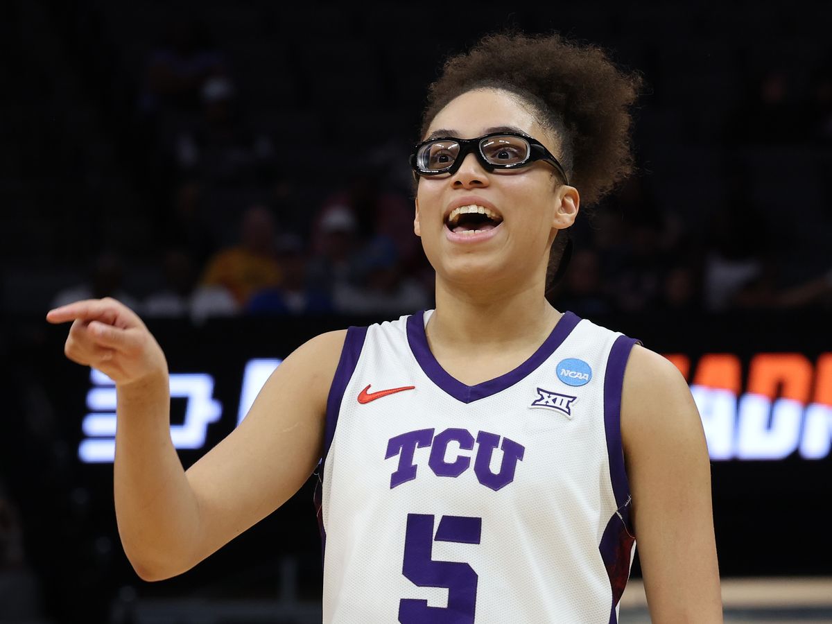 Olivia Miles Fires Back at Dawn Staley