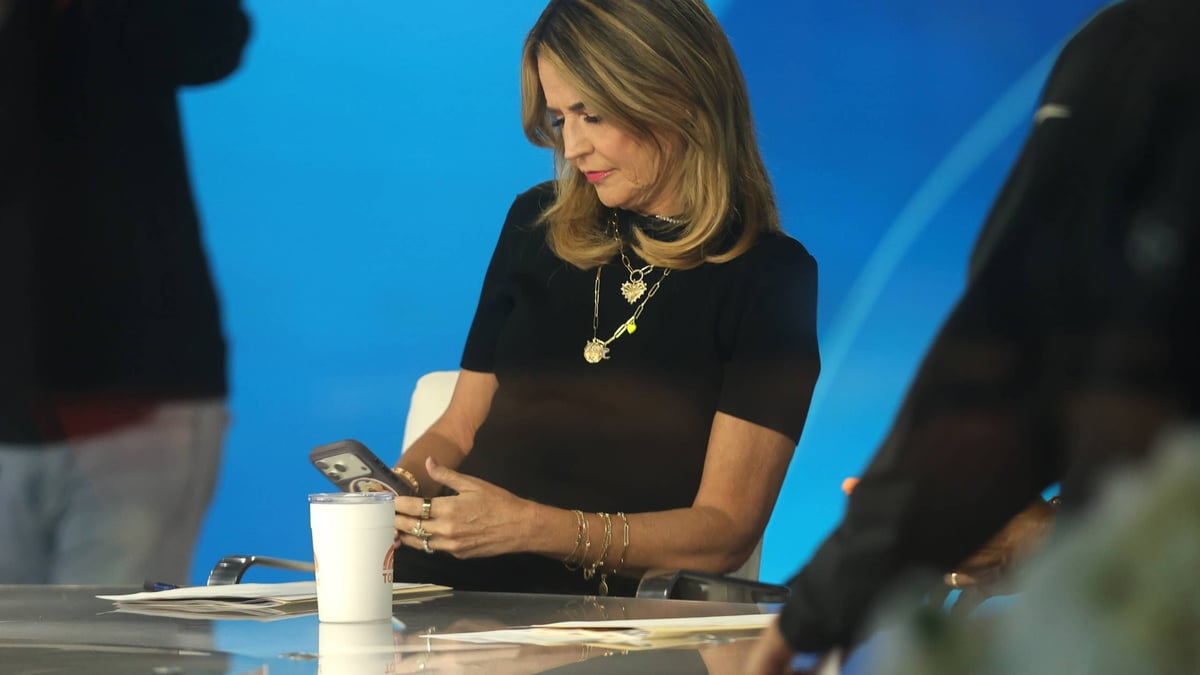 Savannah Guthrie Stuns Co-Hosts With Unexpected On-Air Moment