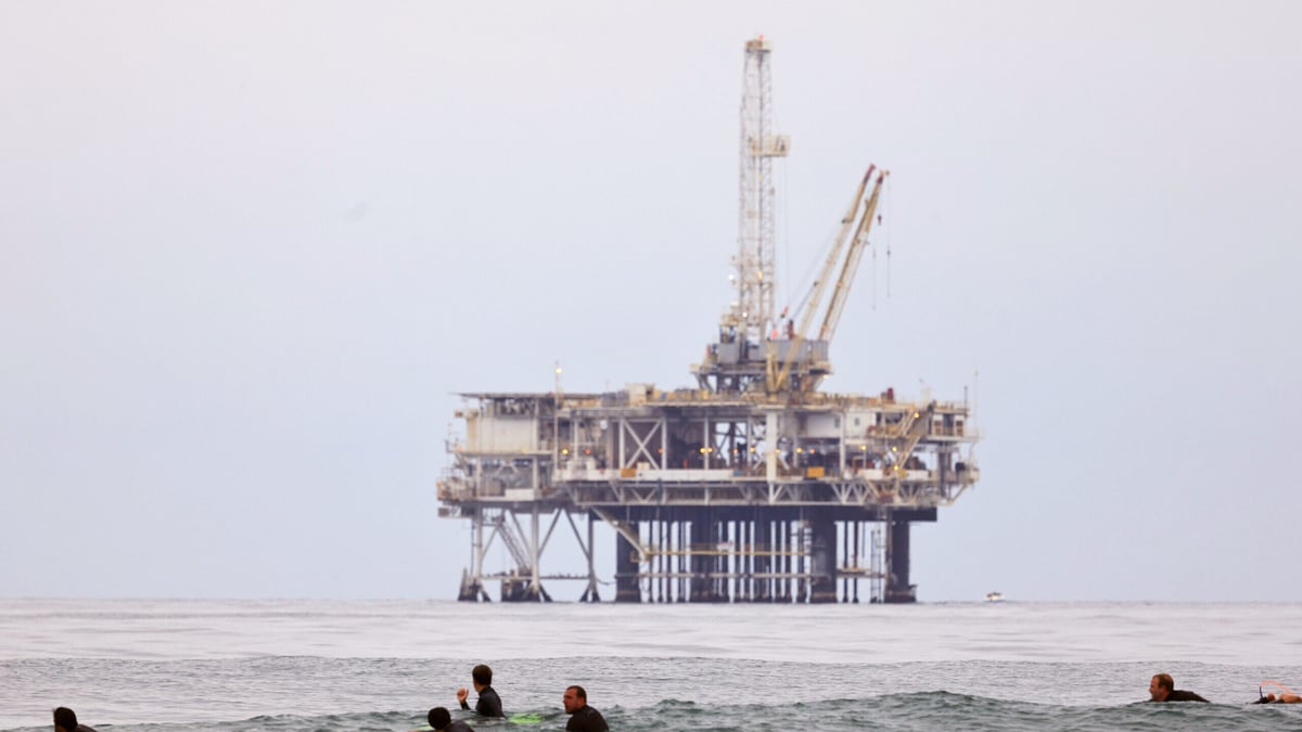 White House Says Iran War Is Ending as U.S. Boosts Energy Role