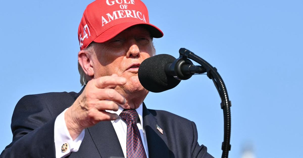 Trump Backs Bill To Make Daylight Saving Time Permanent