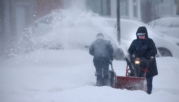 Wisconsin Blizzard Forces Sheboygan to Hunker Down