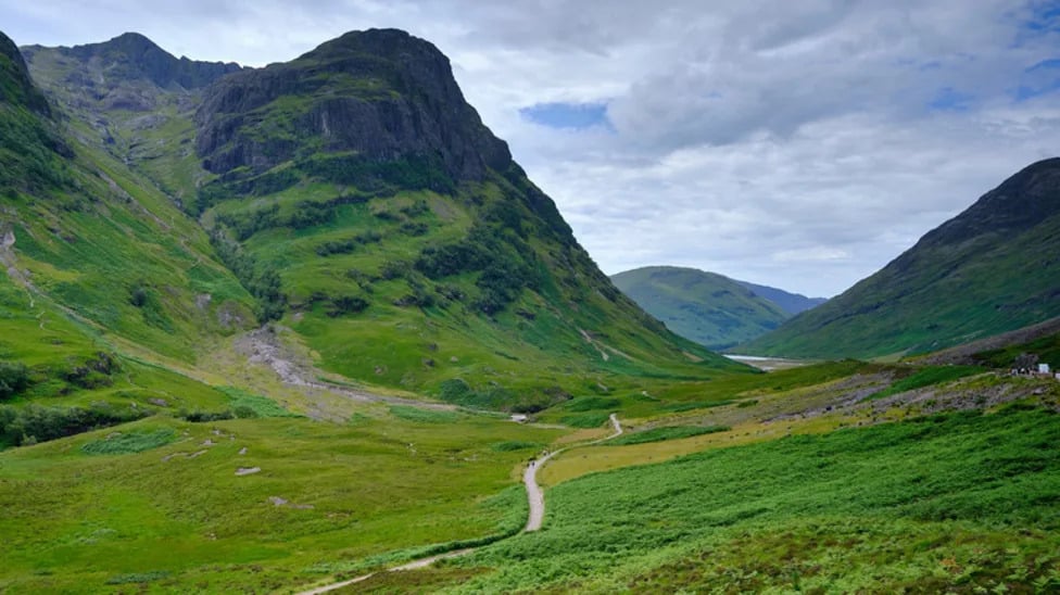Rick Steves Recommends Off-Trail Scotland Destination for Bagpipes