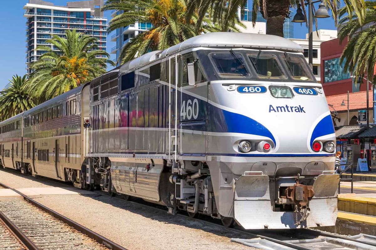 Six Amtrak Summer Routes Offer Coastal, Mountain, And Beach Views