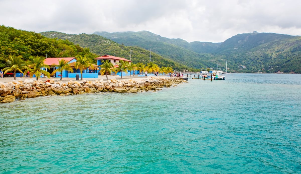 U.S. Issues 'Do Not Travel' Warning for Caribbean Cruise Port