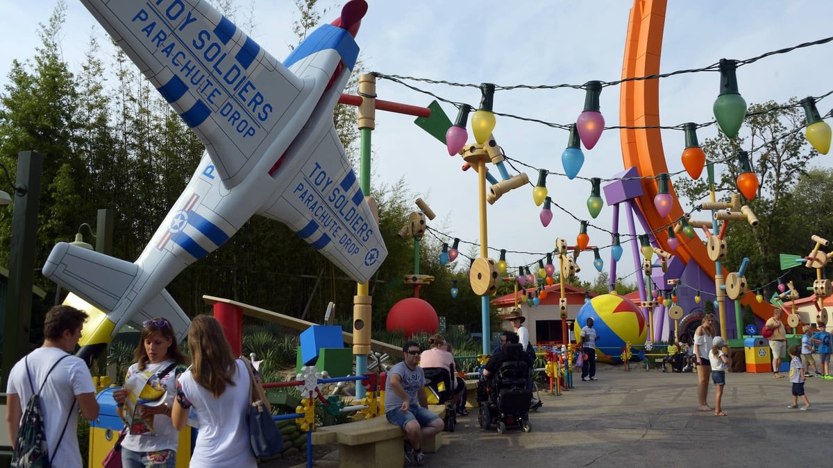 Popular Disney Coaster Closing Until 2027