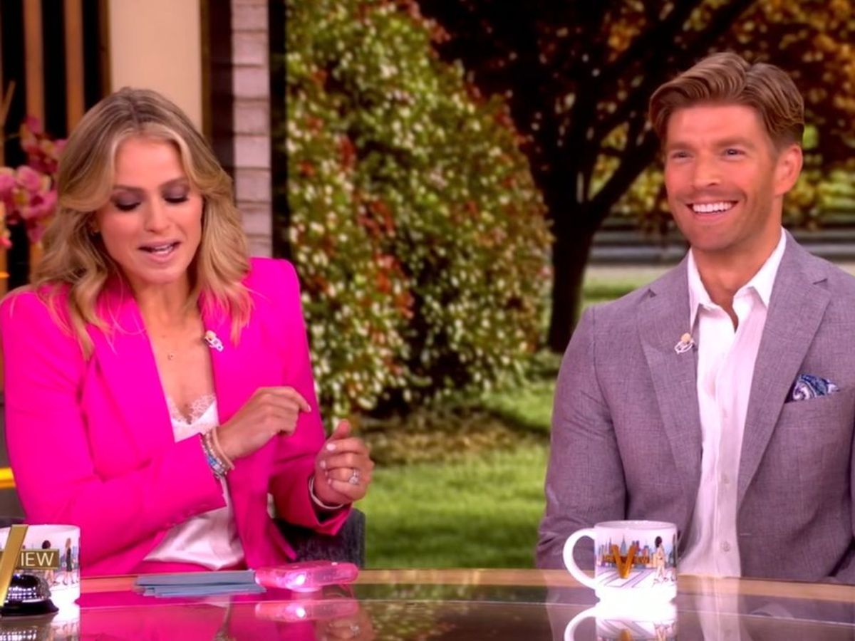 Sara Haines Makes Bold Move Toward Kyle Cooke Post-Divorce