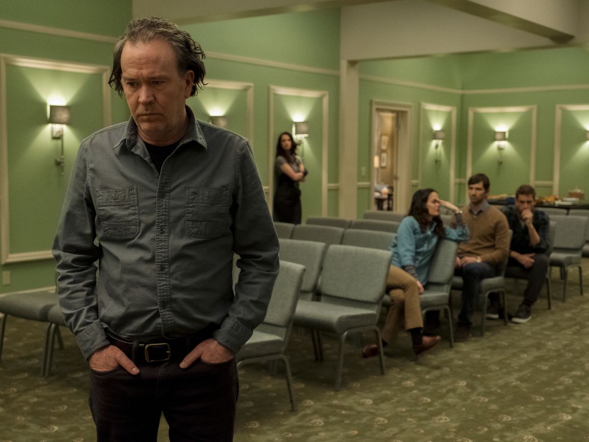 Netflix Horror Series With 10 Episodes Gets Major TV Praise