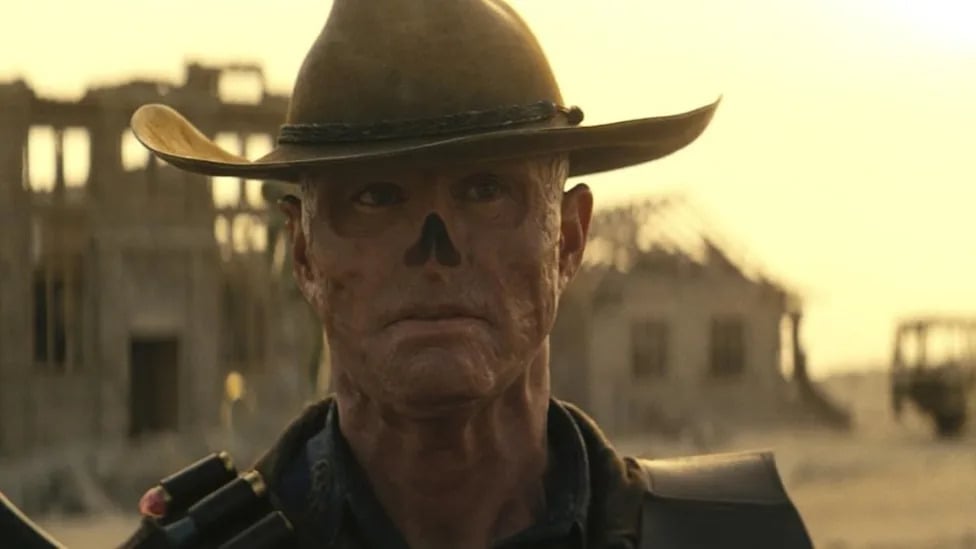 Walton Goggins Brings the Heat to Fallout Season 3 Set