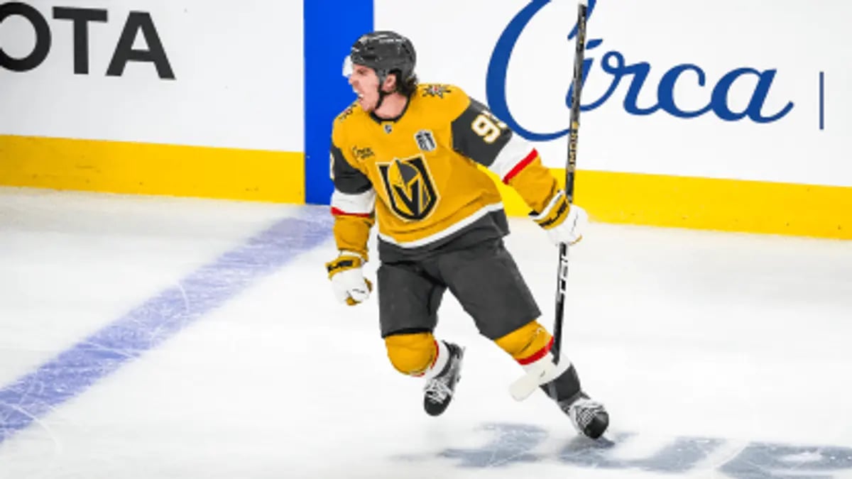 Golden Knights Beat Hurricanes In Double Overtime Thriller